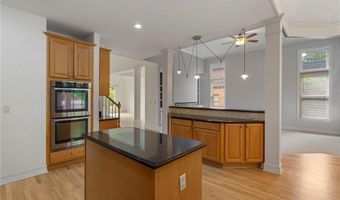 925 York Cv, Alpharetta, GA 30004