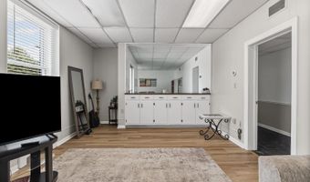 525 7th St, Altavista, VA 24517