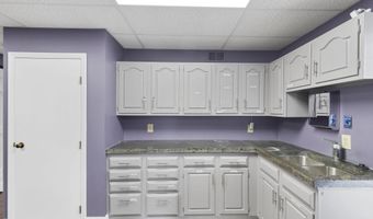 1918 Bethel Rd, Columbus, OH 43220