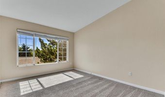1070 Opal St 204, Broomfield, CO 80020
