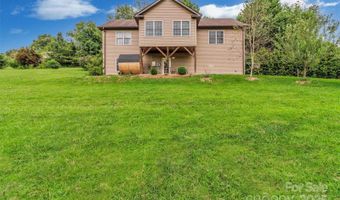 159 S Willow Brook Dr, Asheville, NC 28806