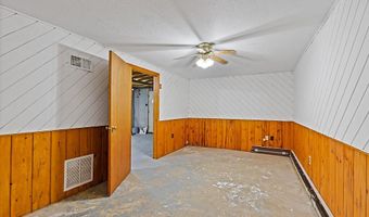 62 Fletcher Rd, Auburn, ME 04210