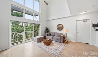643 Raphael Pl, Charlotte, NC 28205