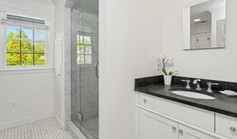 58 Knollwood Ln, Darien, CT 06820