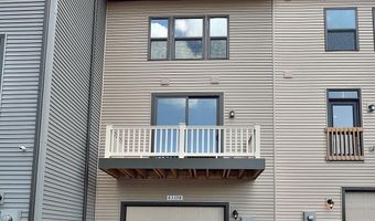 43398 APPLE ORCHARD Sq, Ashburn, VA 20148