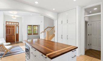 877 S Terrace Cir, Boulder, CO 80304