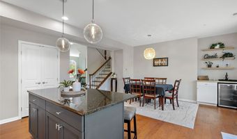 1004 Pointe View Dr, Adams Twp., PA 16046