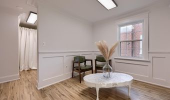 101 S 7TH St, Akron, PA 17501