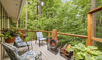 13063 BROOKSIDE Dr, Aurora, OR 97002