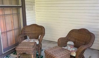 46 Chastellux Ave, Newport, RI 02840