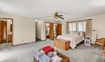601 6th Street Pl SE, Altoona, IA 50009