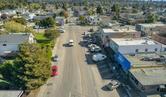 995 Old Farm Ln, Aptos, CA 95003