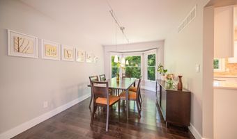 3085 N Foxridge Ct, Ann Arbor, MI 48105