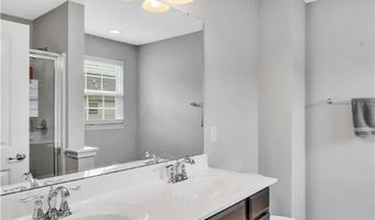 1503 Pointe View Dr, Adams Twp., PA 16046