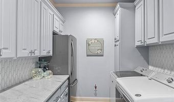 1957 Leeward Cv, Benton, LA 71006