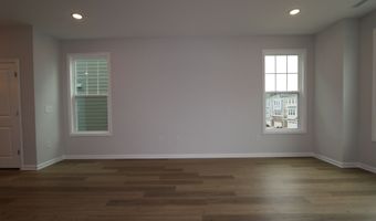 2722 Hunter Woods Dr, Apex, NC 27502