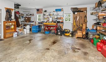 6 Oak Grove Rd, Arden, NC 28704