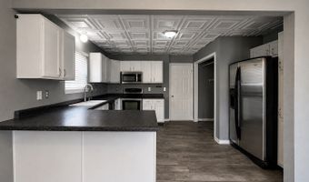 8123 Maple Stream Blvd, Indianapolis, IN 46217