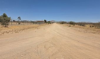 1 Cathedral Dr, Apple Valley, CA 92307