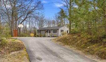 9 Tuttle Rd, Bedford, NH 03110