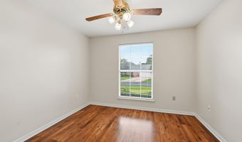 18341 Lake Indigo Dr, Baton Rouge, LA 70817