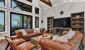 281 Lodge Woods Trl, Banner Elk, NC 28604