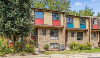 4720 DEER RUN Ct, Alexandria, VA 22306