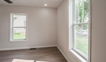 718 S Illinois St, Bicknell, IN 47512