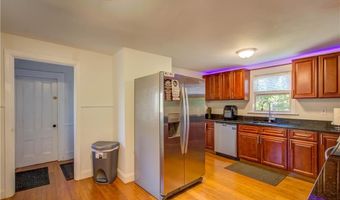 3214 Post Rd, Warwick, RI 02886