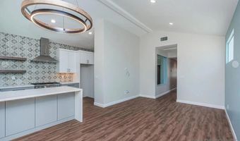 7595 Saranac Ave, La Mesa, CA 91942