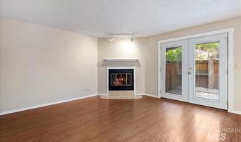 3611 S Gekeler Ln 124, Boise, ID 83706