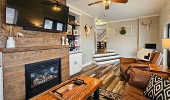 23 Indian Rings Rd, Big Timber, MT 59011