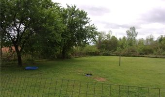 823 E Harden St, Altus, AR 72821