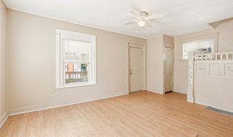 285 Sumner Ct, Akron, OH 44311