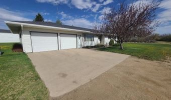 8625 11th Ave NW, Bottineau, ND 58318