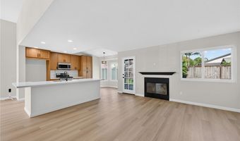 774 Foxwood Dr, Oceanside, CA 92057
