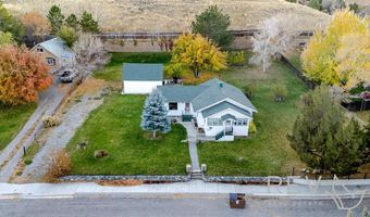 1344 Alger Ave, Cody, WY 82414