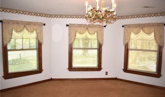 2071 Dewey Rd, Ashtabula, OH 44004