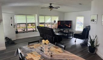 6059 Palm Harbour Dr, Atlantis, FL 33462