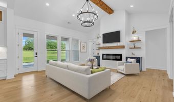 164 Triangle Pine Rd, Fountain Inn, SC 29644