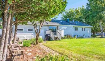 38 Fern Ct, Babbitt, MN 55706