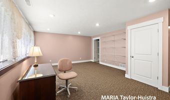 7400 Watermark Dr, Allendale, MI 49401