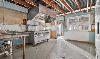 411 S 4th St, Barnsdall, OK 74002