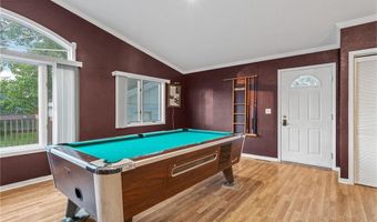 2101 6th Ave NE, Austin, MN 55912