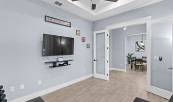 9991 Crow Ln, Adkins, TX 78101