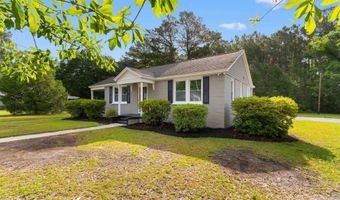 305 S Magnolia Ave, Andrews, SC 29510