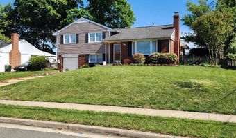 7108 LANIER St, Annandale, VA 22003