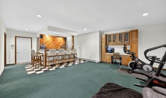 7 Sheba Dr, Alloway, NJ 07461