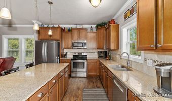 9430 Whitneyville Ave SE, Alto, MI 49302