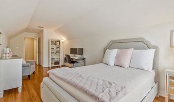 43485 FOXGROVE Ct, Ashburn, VA 20147